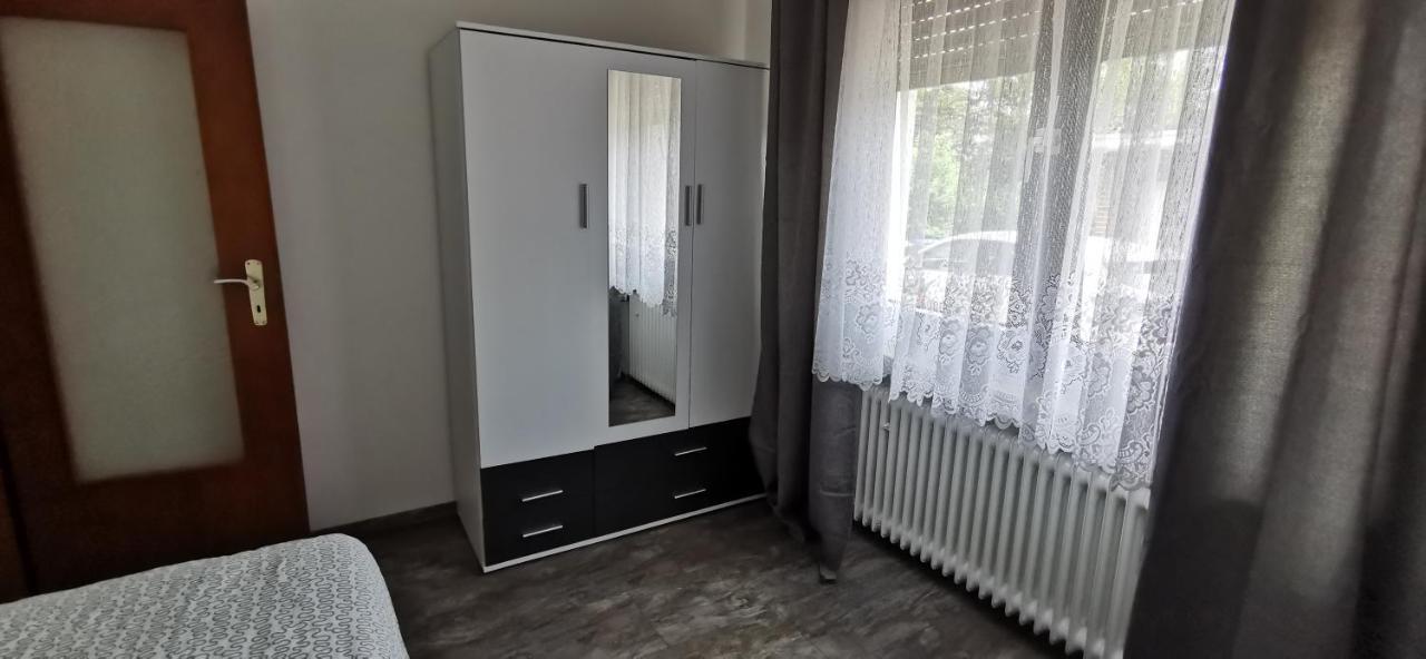 3 Koeln-huerth Apartment *