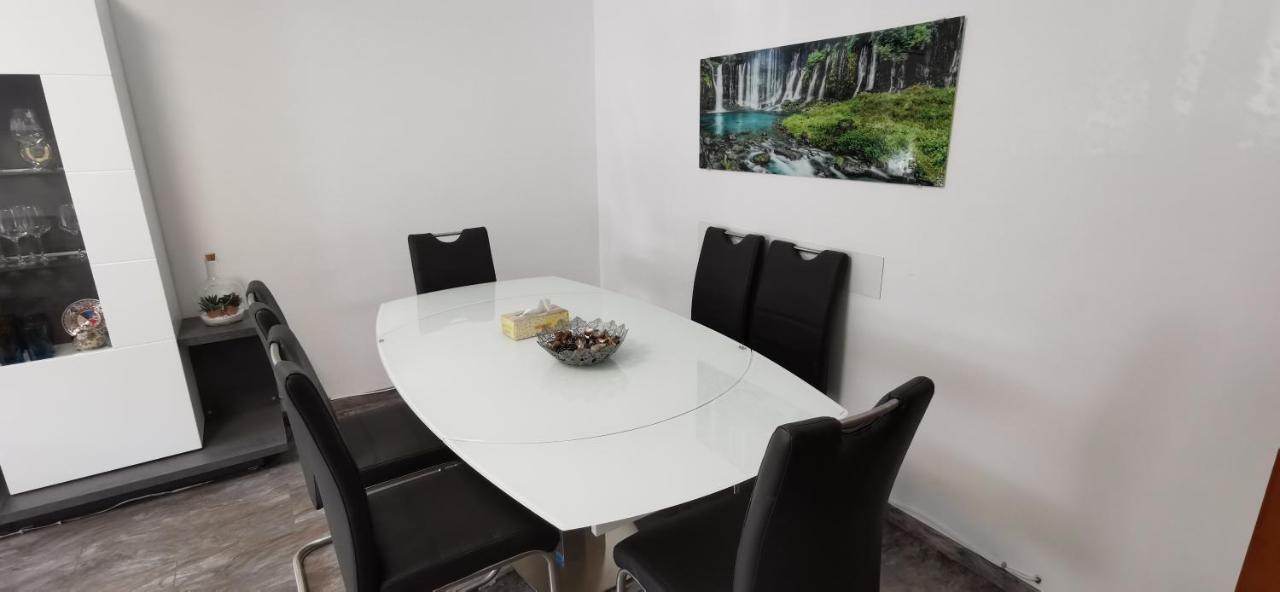 3 Koeln-huerth Apartment *